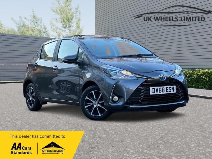 Toyota Yaris 1.5 VVT-h Icon Tech E-CVT Euro 6 (s/s) 5dr Toyota Yaris 1.5 VVT-h Icon Tech E-CVT Euro 6 (s/s) 5dr