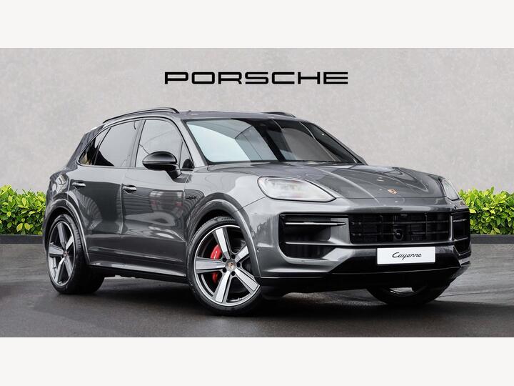 Porsche Cayenne 3.0 V6 E-Hybrid 25.9kWh S Black Edition TiptronicS 4WD Euro 6 (s/s) 5dr Porsche Cayenne 3.0 V6 E-Hybrid 25.9kWh S Black Edition TiptronicS 4WD Euro 6 (s/s) 5dr