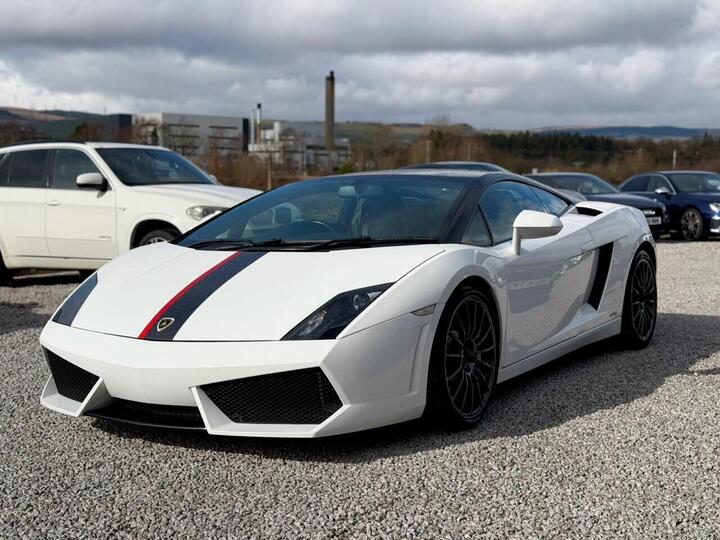 Lamborghini GALLARDO 5.0 V10 4WD Euro 4 2dr Lamborghini GALLARDO 5.0 V10 4WD Euro 4 2dr