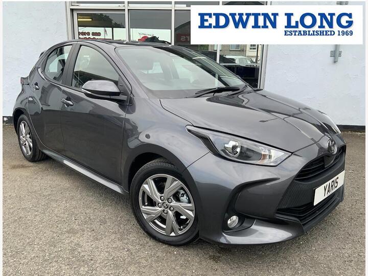 Toyota Yaris 1.5 VVT-h Icon E-CVT Euro 6 (s/s) 5dr