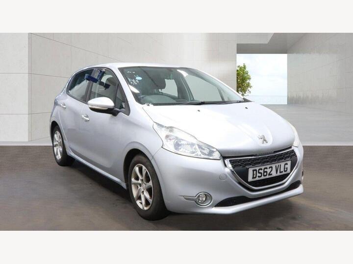 Peugeot 208 1.2 VTi Active Euro 5 5dr