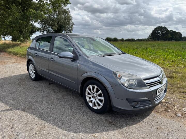 Vauxhall Astra 1.6i 16v Elite 5dr