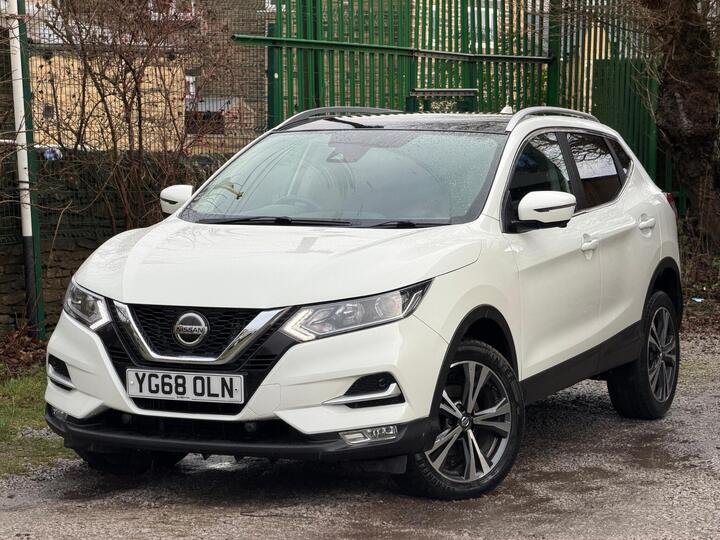 Nissan Qashqai 1.6 DCi N-Connecta Euro 6 (s/s) 5dr