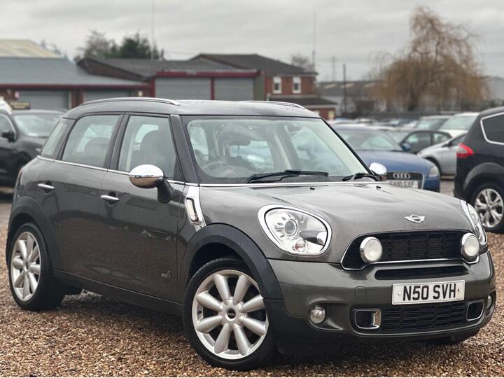 MINI Countryman 1.6 Cooper S ALL4 Euro 5 (s/s) 5dr MINI Countryman 1.6 Cooper S ALL4 Euro 5 (s/s) 5dr