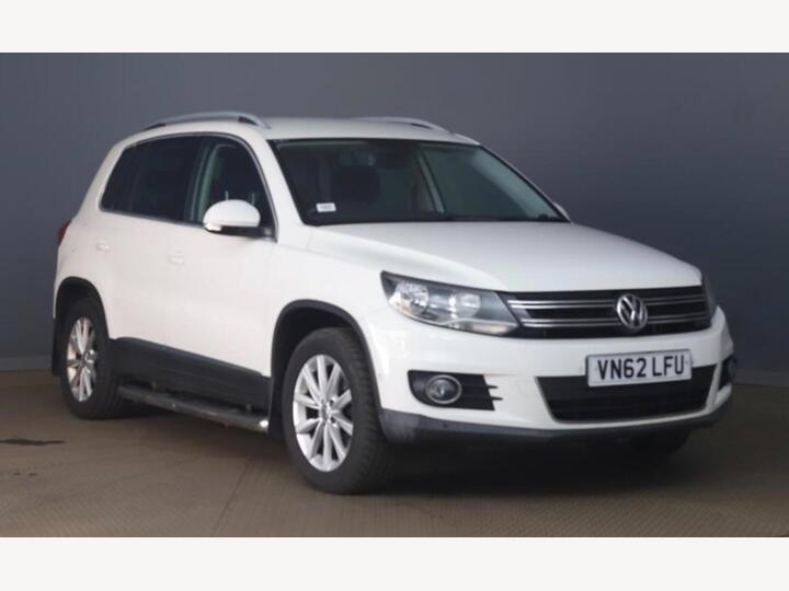 Volkswagen Tiguan 2.0 TDI BlueMotion Tech SE 4WD Euro 5 (s/s) 5dr