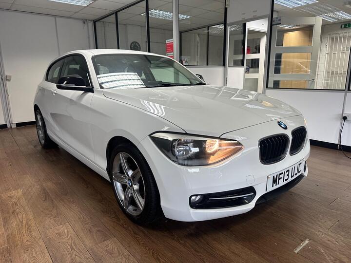 BMW 1 Series 1.6 116i Sport Euro 5 (s/s) 3dr
