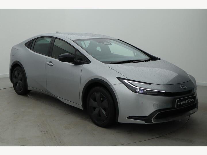 Toyota Prius 2.0 13.6kWh Design CVT Euro 6 (s/s) 5dr Toyota Prius 2.0 13.6kWh Design CVT Euro 6 (s/s) 5dr