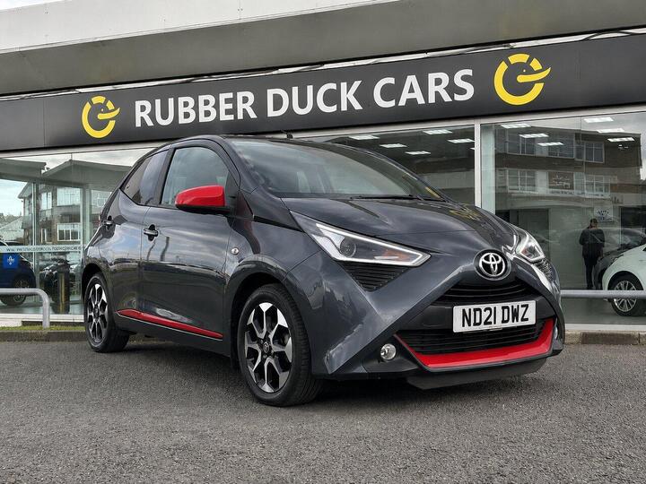 Toyota AYGO 1.0 VVT-i X-trend Euro 6 5dr (Safety Sense) Toyota AYGO 1.0 VVT-i X-trend Euro 6 5dr (Safety Sense)