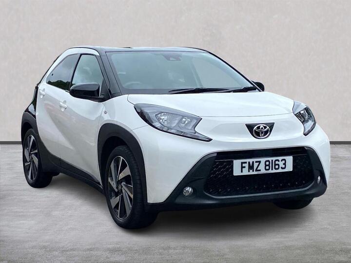 Toyota AYGO X 1.0 VVT-i Edge X-shift Euro 6 (s/s) 5dr Toyota AYGO X 1.0 VVT-i Edge X-shift Euro 6 (s/s) 5dr