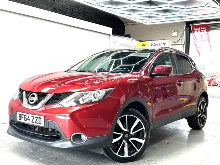 Nissan QASHQAI 1.2 DIG-T Tekna 2WD Euro 5 (s/s) 5dr