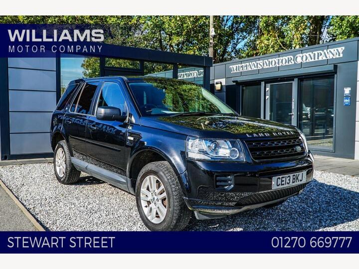 Land Rover FREELANDER 2 2.2 TD4 Black And White 4WD Euro 5 (s/s) 5dr Land Rover FREELANDER 2 2.2 TD4 Black And White 4WD Euro 5 (s/s) 5dr