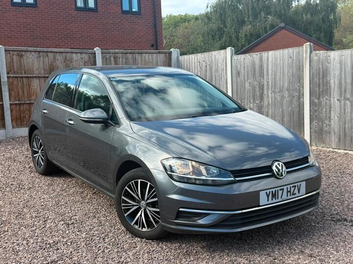 Volkswagen Golf 1.0 TSI BlueMotion Tech SE Nav Euro 6 (s/s) 5dr