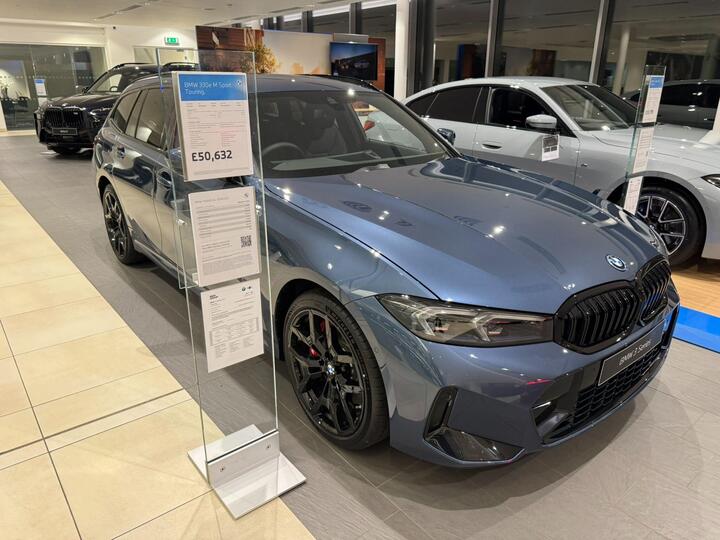 BMW 3 Series 2.0 330e 22.3kWh M Sport Touring Auto Euro 6 (s/s) 5dr