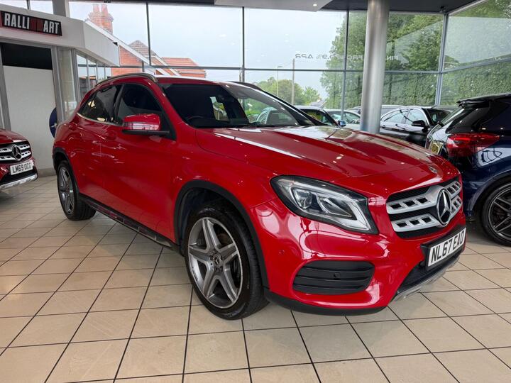 Mercedes-Benz GLA 1.6 GLA200 AMG Line (Premium) Euro 6 (s/s) 5dr