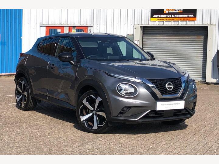 Nissan Juke 1.0 DIG-T Tekna DCT Auto Euro 6 (s/s) 5dr