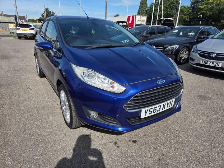 Ford Fiesta 1.0T EcoBoost Titanium Euro 5 (s/s) 5dr