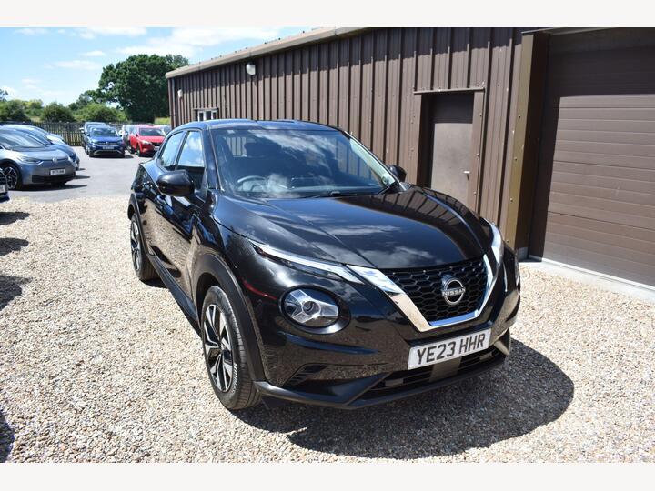 Nissan Juke 1.0 DIG-T Acenta Euro 6 (s/s) 5dr
