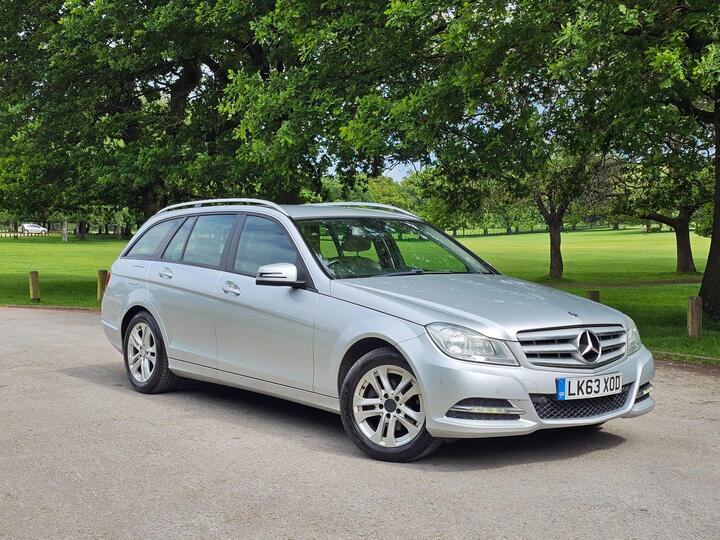 Mercedes-Benz C Class 2.1 C200 CDI Executive SE Euro 5 (s/s) 5dr