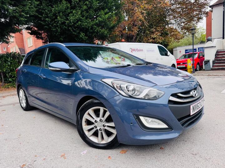 Hyundai I30 1.6 CRDi Blue Drive Style Nav Tourer Euro 5 (s/s) 5dr