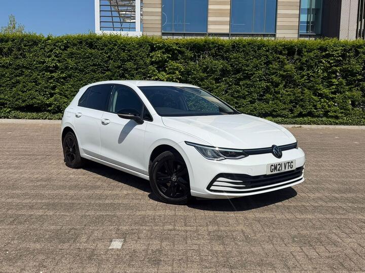Volkswagen Golf 1.5 ETSI MHEV Life DSG Euro 6 (s/s) 5dr