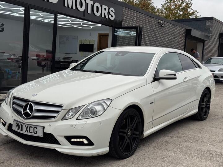 Mercedes-Benz E Class 2.1 E250 CDI BlueEfficiency Sport Tiptronic Euro 5 2dr Mercedes-Benz E Class 2.1 E250 CDI BlueEfficiency Sport Tiptronic Euro 5 2dr