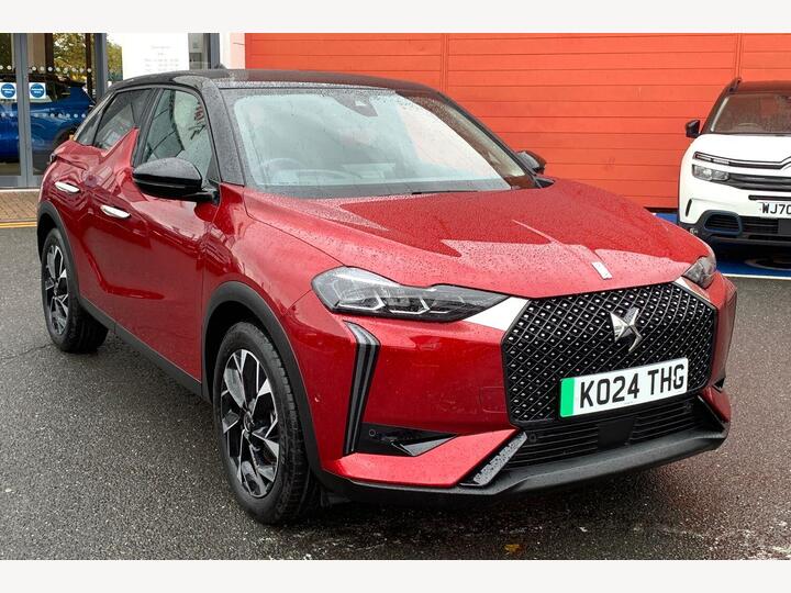 DS AUTOMOBILES DS 3 E-TENSE 54kWh Opera Auto 5dr DS AUTOMOBILES DS 3 E-TENSE 54kWh Opera Auto 5dr