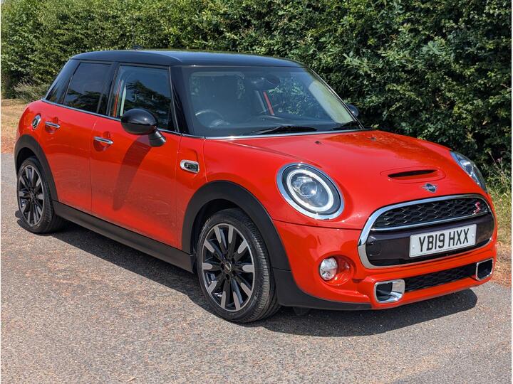 MINI Hatch 2.0 Cooper S Exclusive Euro 6 (s/s) 5dr