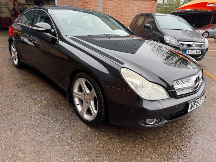 Mercedes-Benz CLS 3.0 CLS320 CDI Coupe 7G-Tronic 4dr