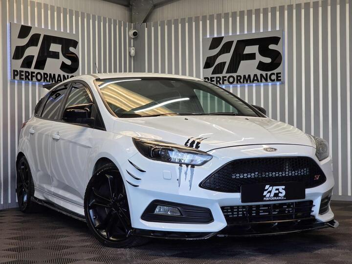 Ford FOCUS 2.0T EcoBoost ST-3 Euro 6 (s/s) 5dr