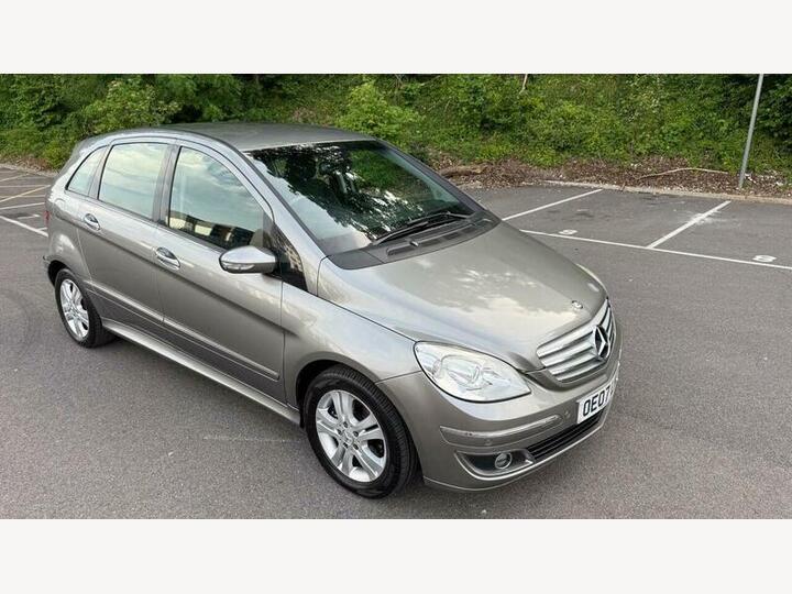 Mercedes-Benz B Class 2.0 B180 SE CVT 5dr
