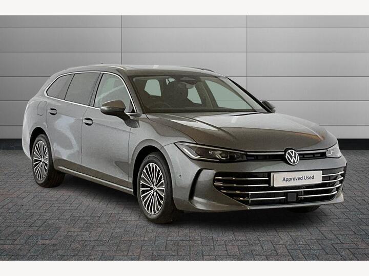 Volkswagen Passat 1.5 TSI EHybrid 19.7kWh Elegance DSG Euro 6 (s/s) 5dr