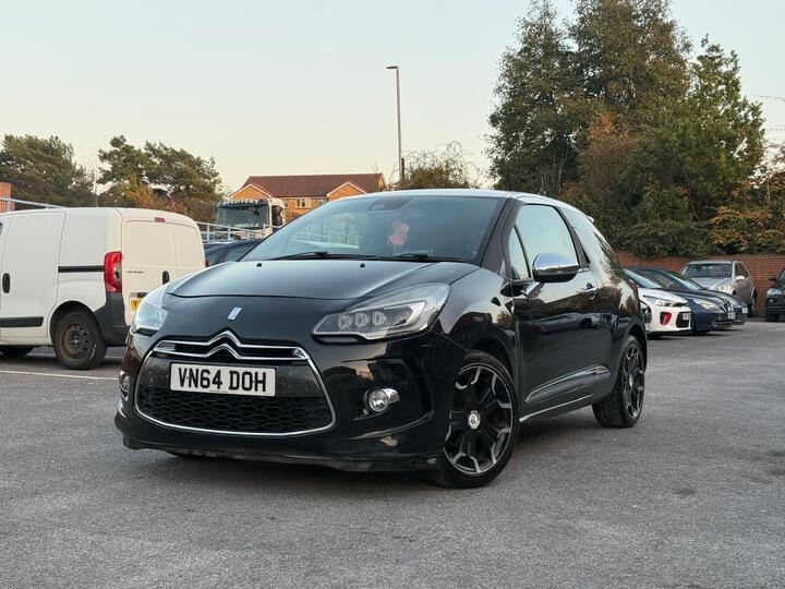 Citroen DS3 1.6 BlueHDi DSport Plus Euro 6 (s/s) 3dr Citroen DS3 1.6 BlueHDi DSport Plus Euro 6 (s/s) 3dr