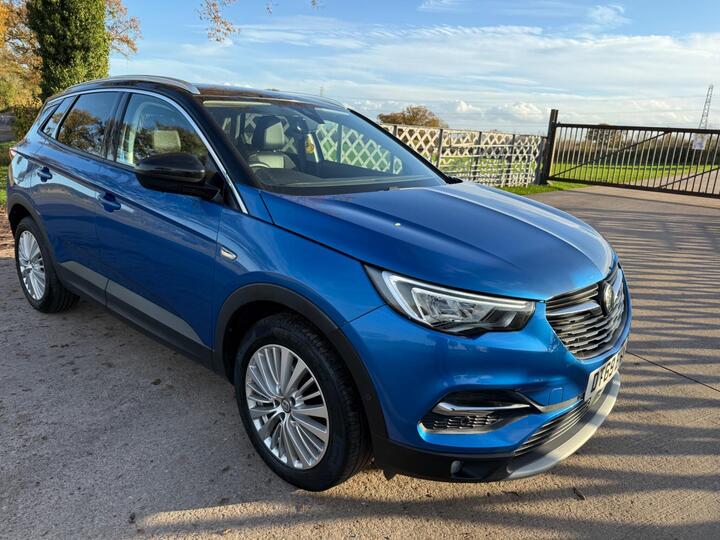 Vauxhall Grandland X 1.2 Turbo Business Edition Nav Auto Euro 6 (s/s) 5dr