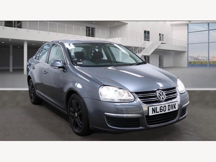 Volkswagen Jetta 1.6 TDI SE DSG Euro 5 4dr