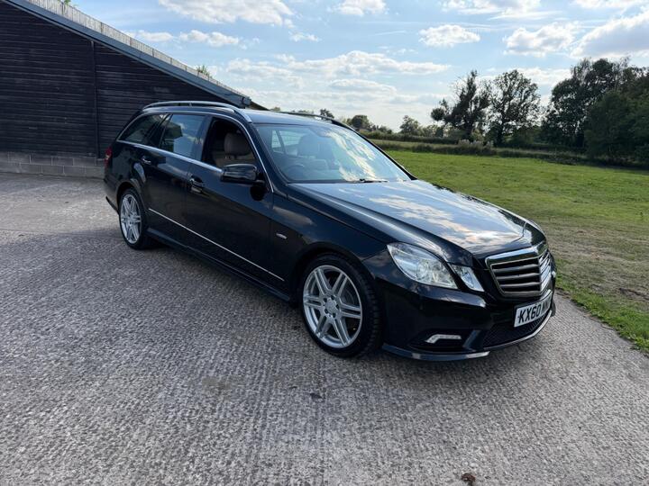 Mercedes-Benz E Class 3.0 E350 CDI V6 BlueEfficiency Sport G-Tronic Euro 5 5dr