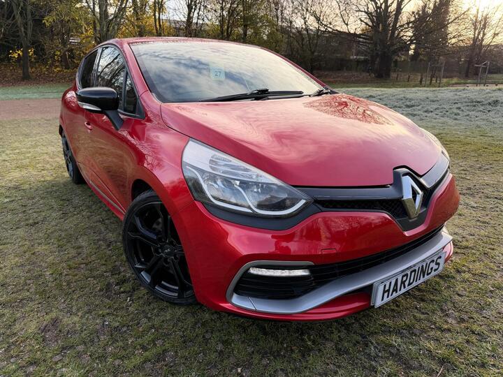 Renault Clio 1.6 TCe Renaultsport Nav Trophy Auto Euro 6 (s/s) 5dr Renault Clio 1.6 TCe Renaultsport Nav Trophy Auto Euro 6 (s/s) 5dr