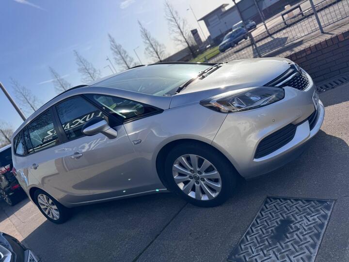 Vauxhall Zafira Tourer 1.4i Turbo Design Euro 6 5dr