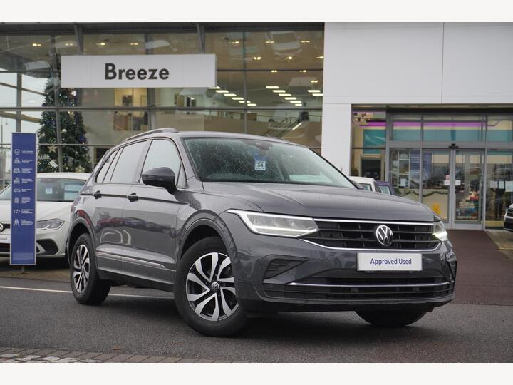 Volkswagen TIGUAN 1.5 TSI Active Euro 6 (s/s) 5dr