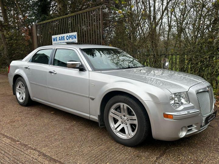 Chrysler 300C 3.0 CRD V6 4dr