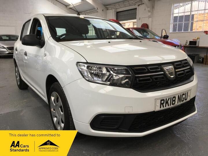 Dacia Sandero 0.9 TCe Ambiance Euro 6 (s/s) 5dr Dacia Sandero 0.9 TCe Ambiance Euro 6 (s/s) 5dr