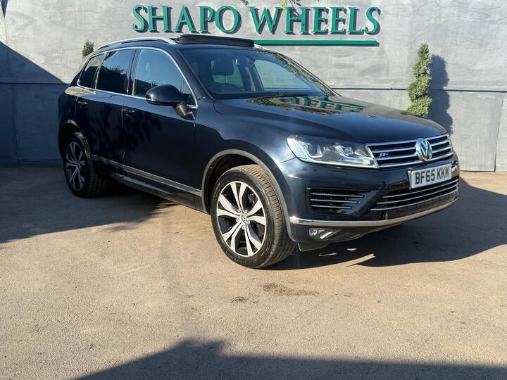 Volkswagen Touareg 3.0 TDI V6 BlueMotion Tech R-Line Tiptronic 4WD Euro 6 (s/s) 5dr