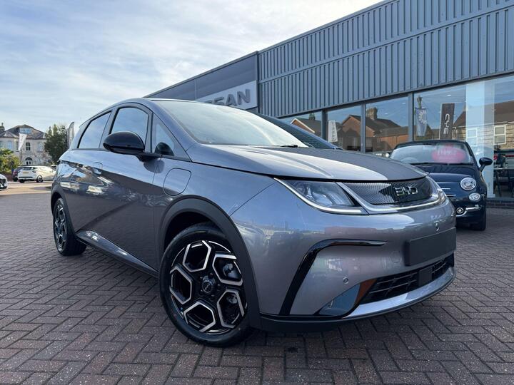 BYD Dolphin 60.48kWh Design Auto 5dr