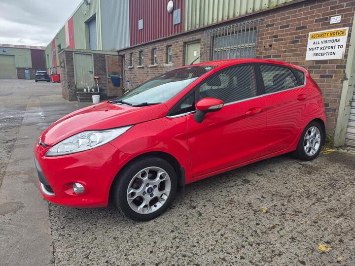 Ford Fiesta 1.25 Zetec 5dr