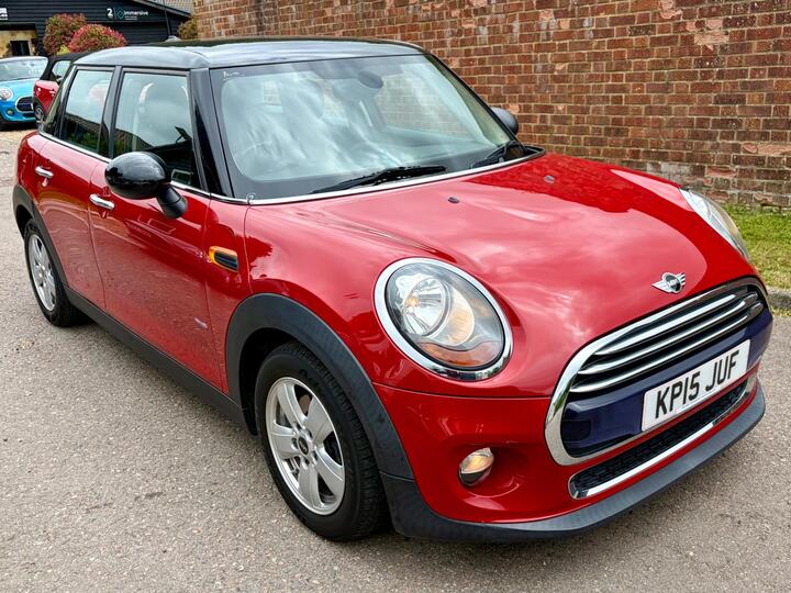 MINI Hatch 1.5 Cooper Auto Euro 6 (s/s) 5dr
