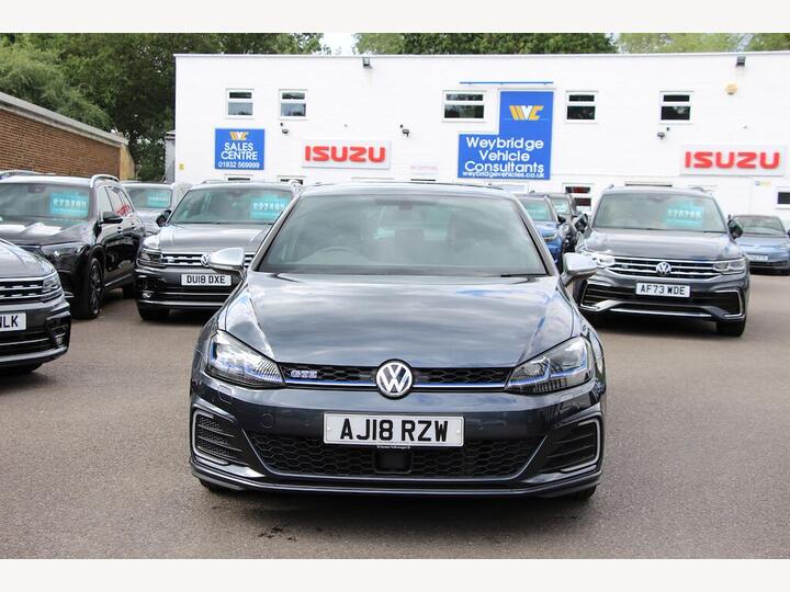 Volkswagen Golf 1.4 TSI 8.7kWh GTE Advance DSG Euro 6 (s/s) 5dr