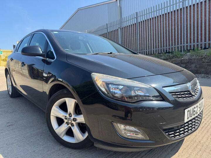 Vauxhall ASTRA 1.6 16v SRi Euro 5 5dr
