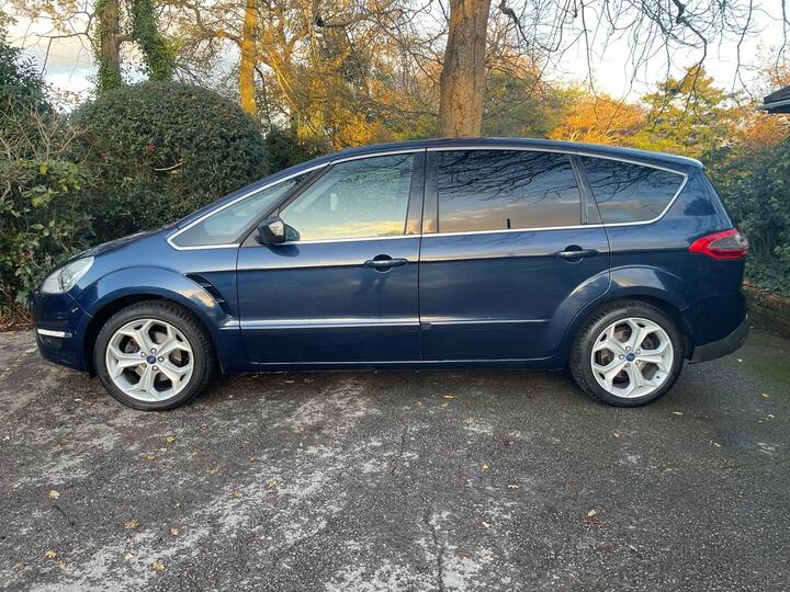 Ford S-Max 2.2 TDCi Titanium Euro 5 5dr