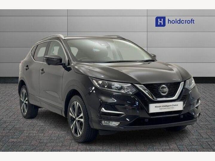 Nissan Qashqai 1.3 DIG-T N-Connecta Euro 6 (s/s) 5dr