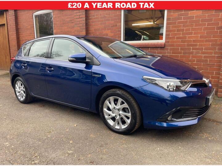 Toyota AURIS 1.8 VVT-h Business Edition CVT Euro 6 (s/s) 5dr Toyota AURIS 1.8 VVT-h Business Edition CVT Euro 6 (s/s) 5dr