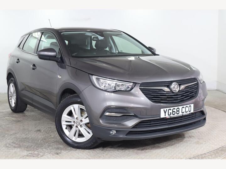 Vauxhall Grandland X 1.2 Turbo SE Euro 6 (s/s) 5dr